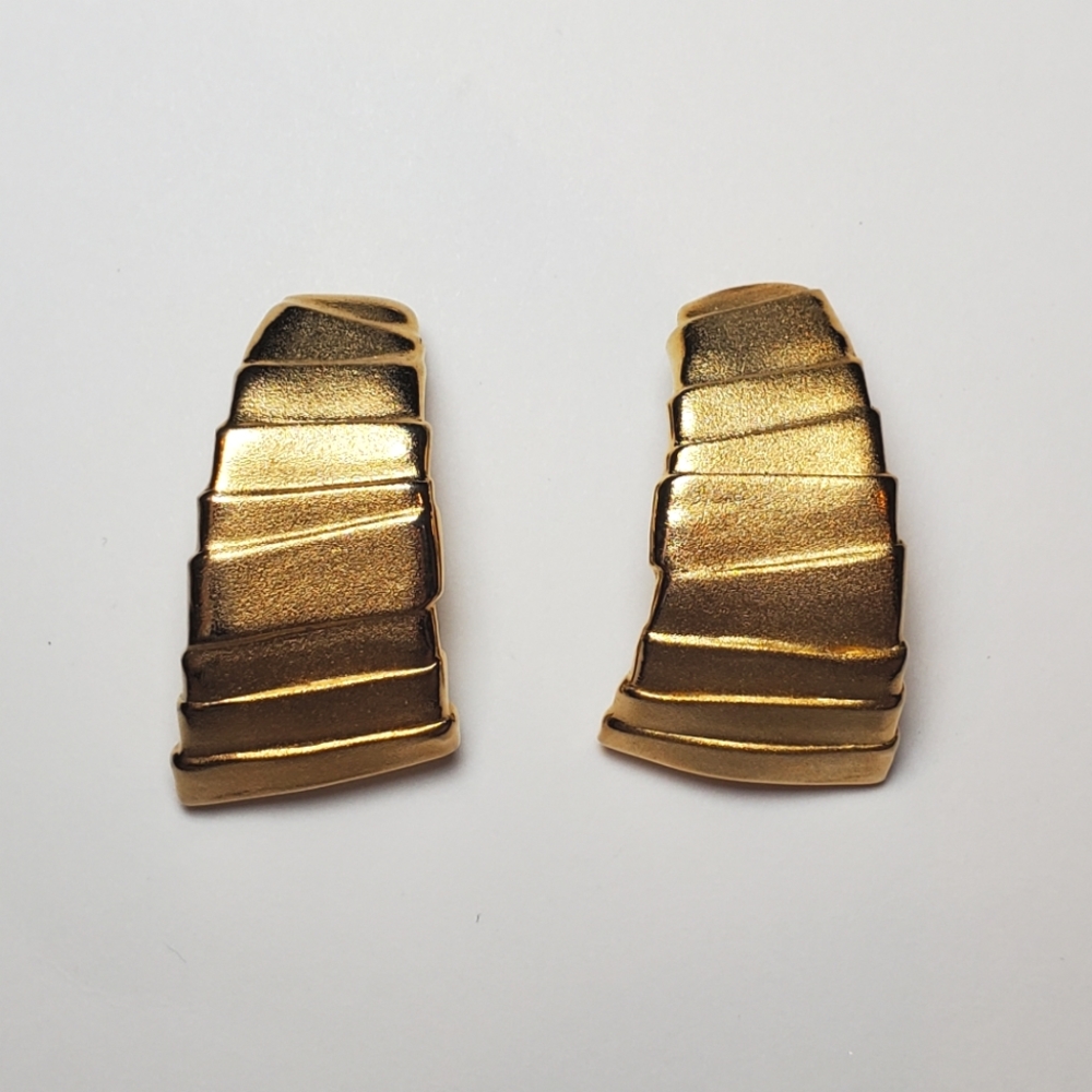 Diane Von Furstenberg Clip-on Earrings